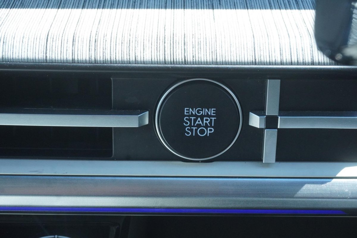 2025 Hyundai Santa Fe Calligraphy MX5.V1 MY25 AWD image 19