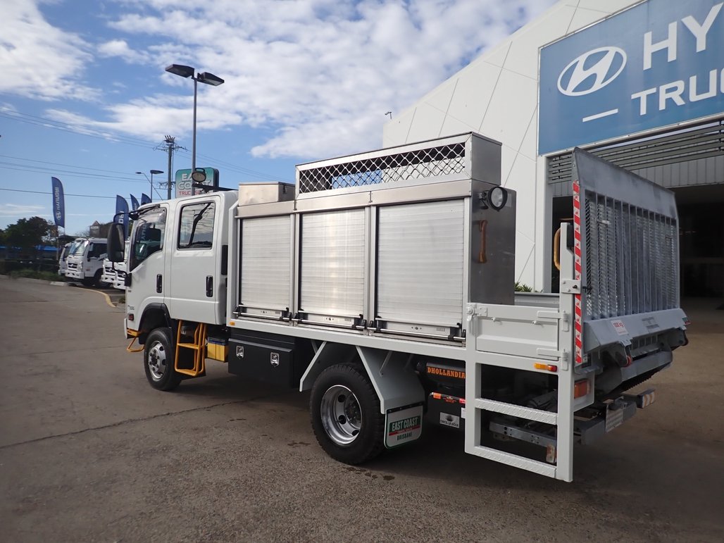 2019 Isuzu Nps 75-155 image 3