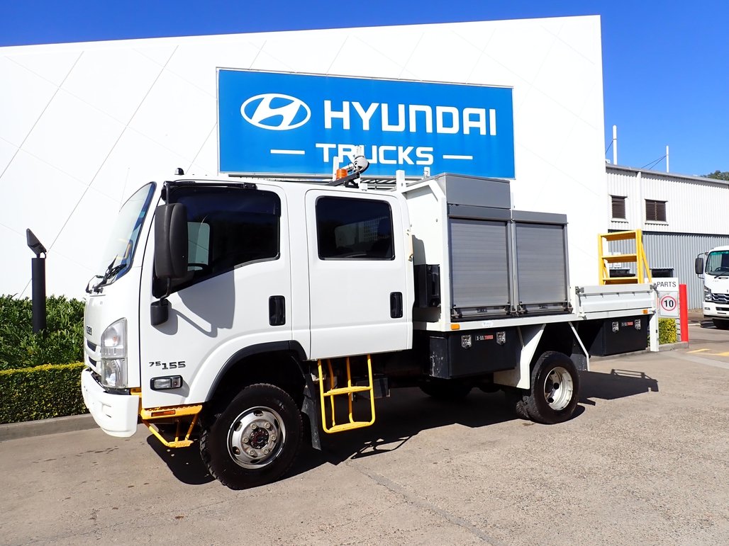 2017 Isuzu Nps 75-155