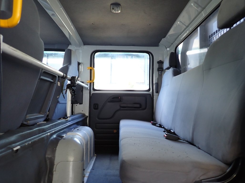 2017 Isuzu Nps 75-155 image 20
