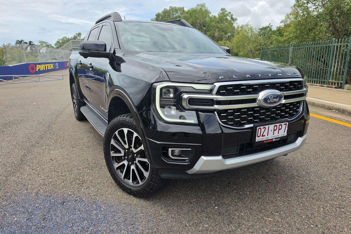 2023 Ford Ranger Platinum MY24.00 4X4 Dual Range Shadow Black