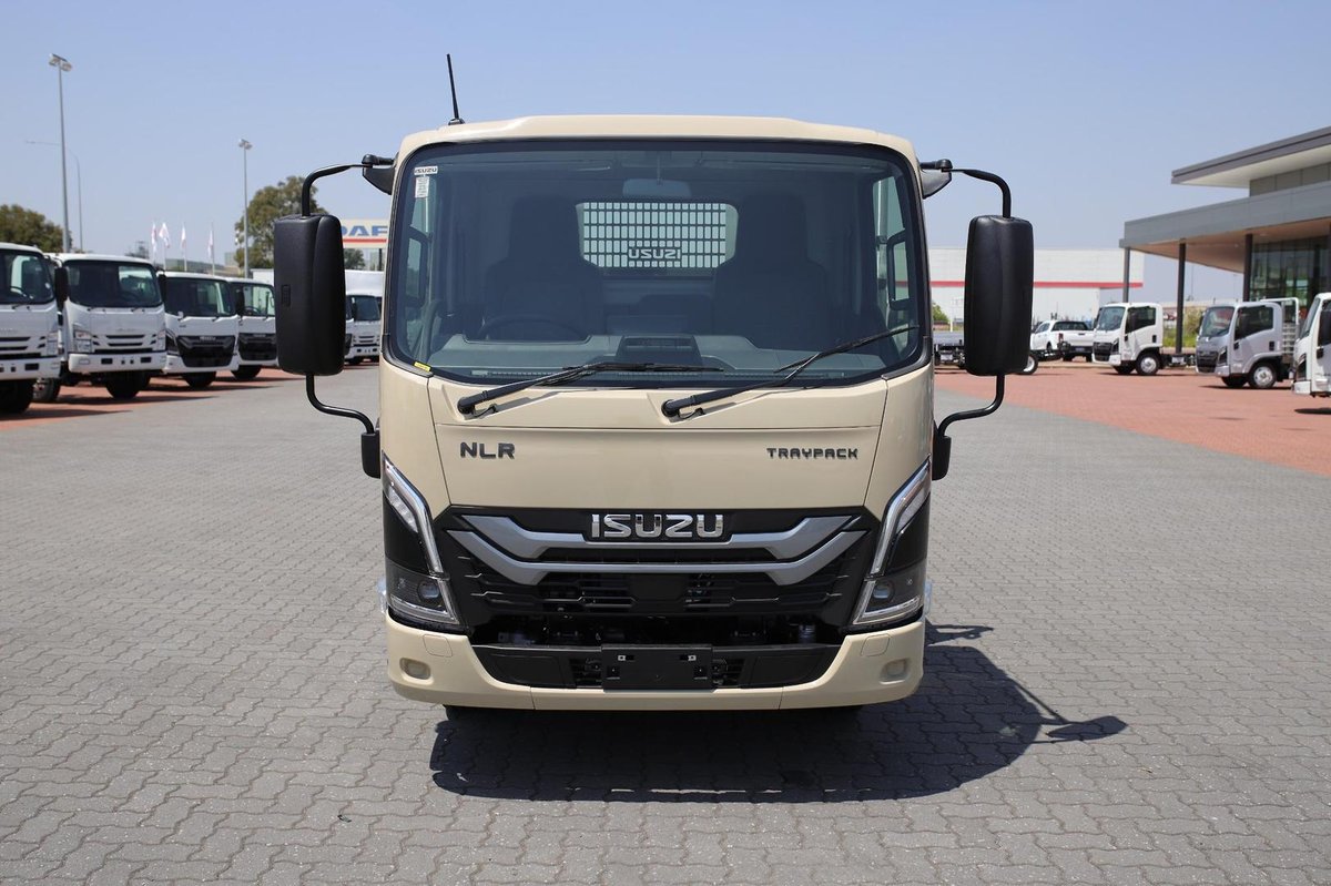 2026 Isuzu Nlr 45-150 Dt D34 Traypack image 3