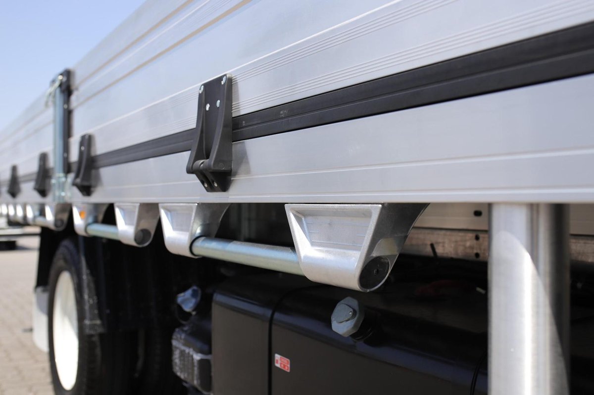 2026 Isuzu Nlr 45-150 Dt D34 Traypack image 12