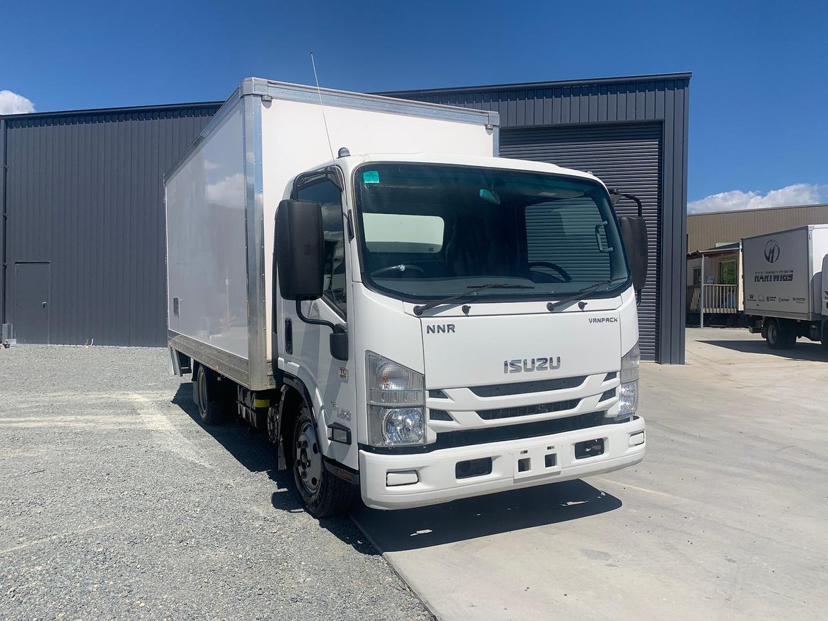 2021 Isuzu N Series NNR 45-150 Vanpack White