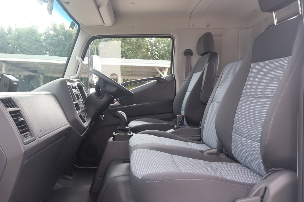 2025 Hyundai Ex10 Elwb image 12