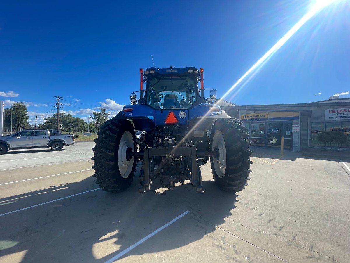 2019 New Holland T8.410 image 3