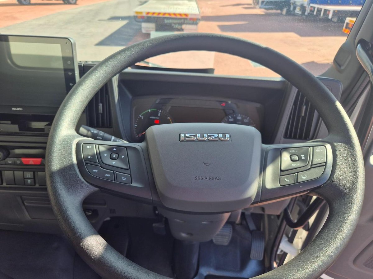2025 Isuzu Fvr170-300 Auto Lwb (My25) 12 Pallet Tautliner And Lift image 11
