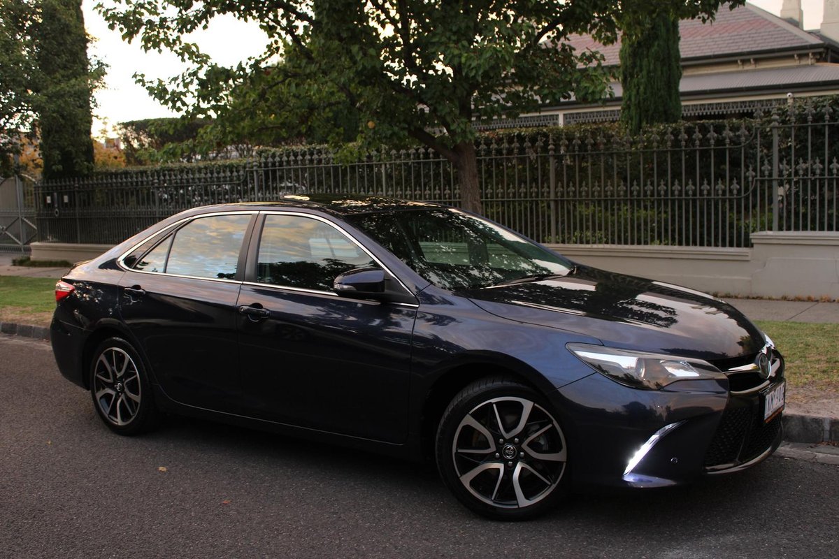 2017 Toyota Camry Atara SL ASV50R Indigo