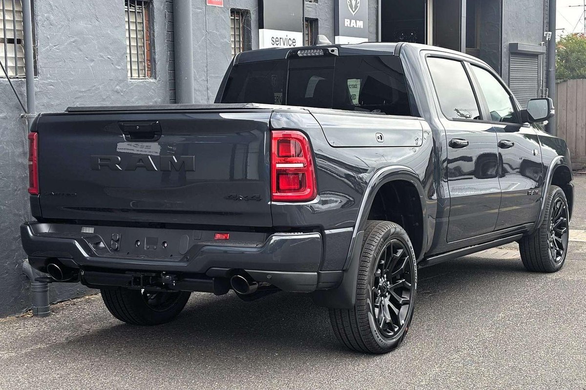 2026 RAM 1500 Limited Hurricane HO RamBox DT MY26 4X4 Dual Range image 8