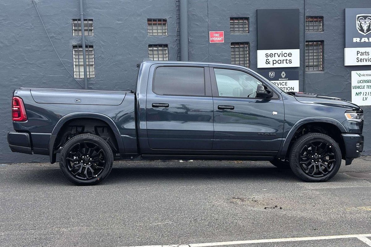 2026 RAM 1500 Limited Hurricane HO RamBox DT MY26 4X4 Dual Range image 9