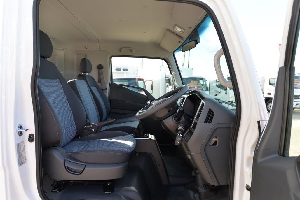 2025 Hyundai Ex8 Elwb image 10
