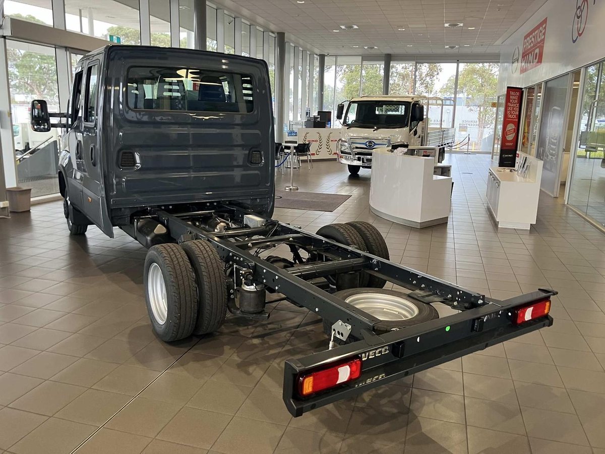 2025 Iveco Daily 50C18 image 18