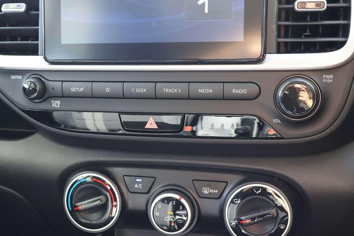 2024 Hyundai Venue QX.V5 MY24 image 14