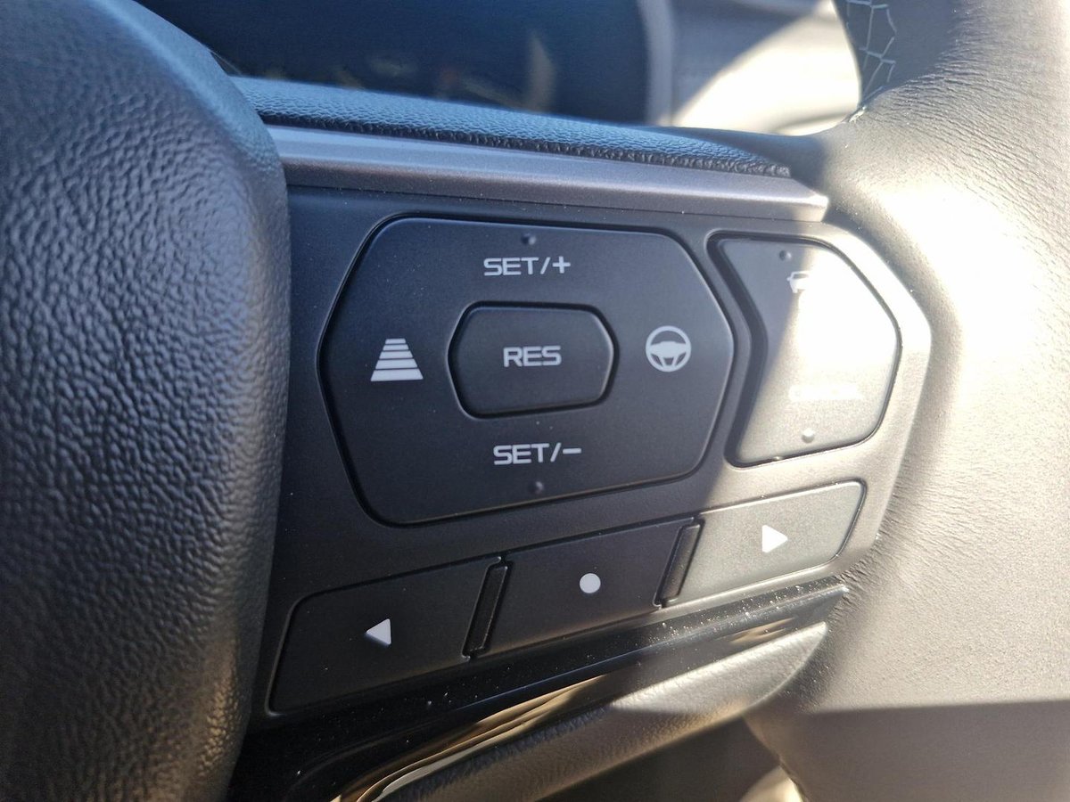 2026 Isuzu MU-X LS-T MY25.5 4X4 Dual Range image 7
