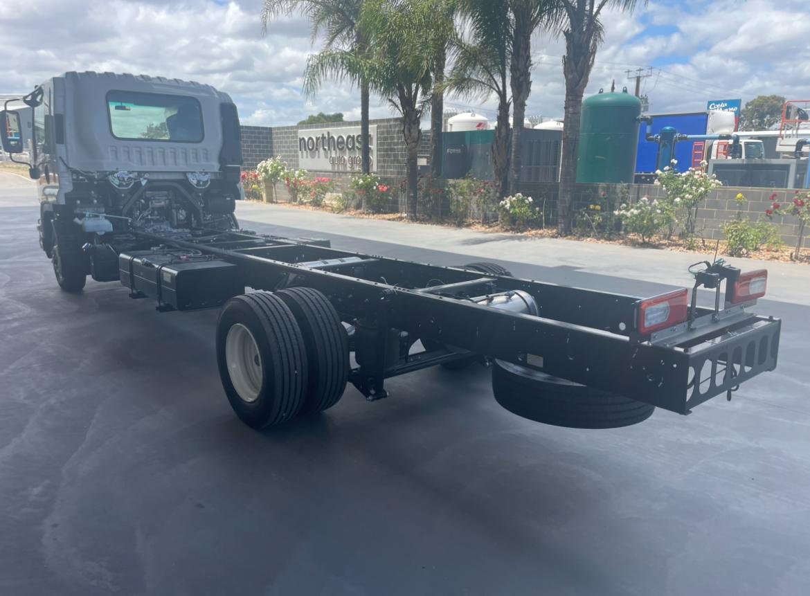 2025 Isuzu Frd 110-240 Am R52 image 5