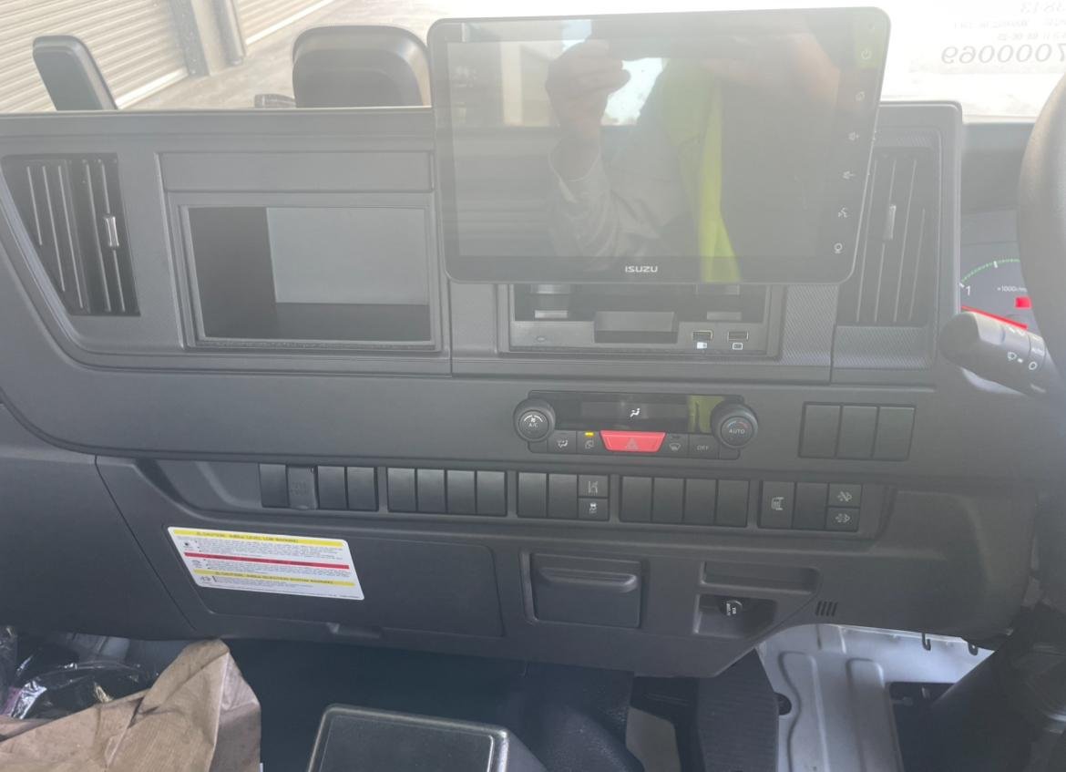 2025 Isuzu Fvl 260-300 At R67 image 16
