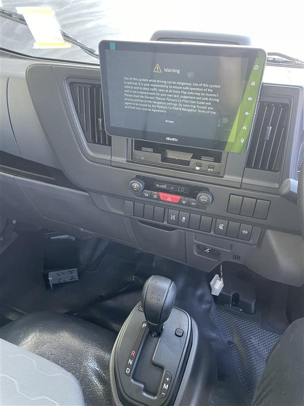 2025 Isuzu Nlr 45-150 Dt D25 Tray image 15