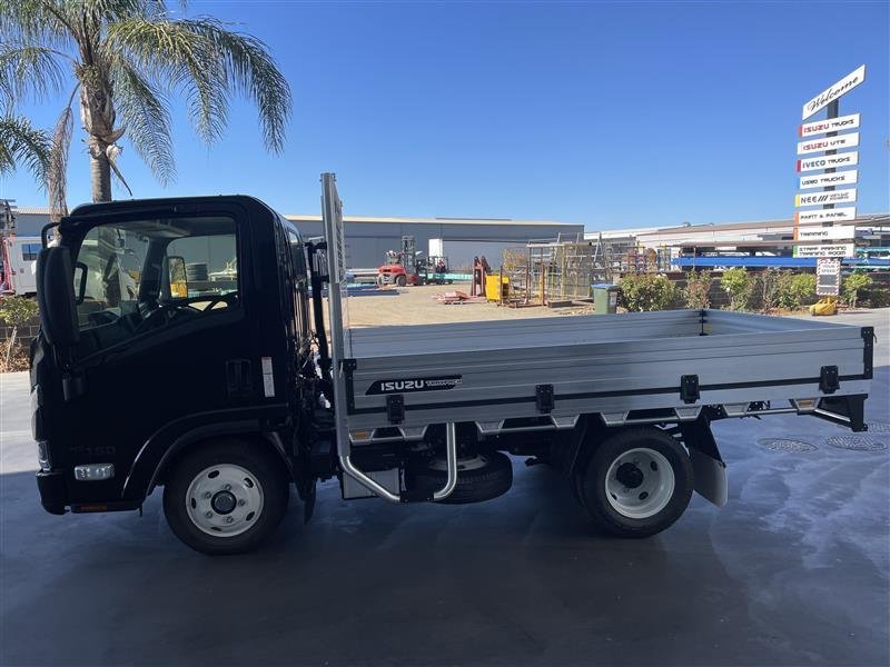 2025 Isuzu Nlr 45-150 Dt D25 Tray image 4