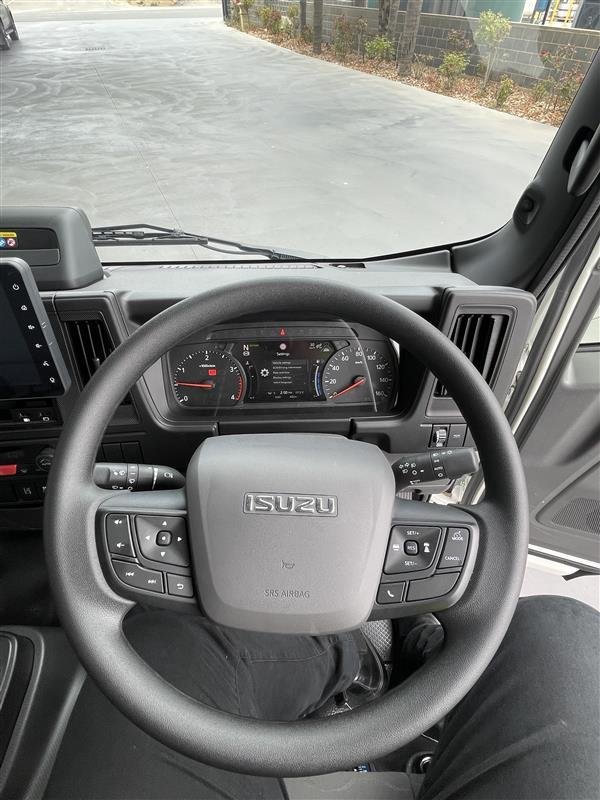 2025 Isuzu Nqr 88-190 Am D42 image 18