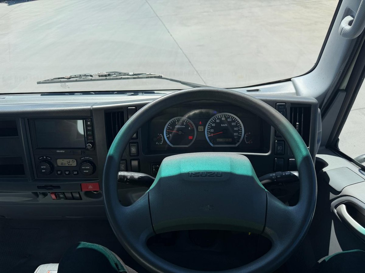 2019 Isuzu N Series NPR 45/55-155 image 15