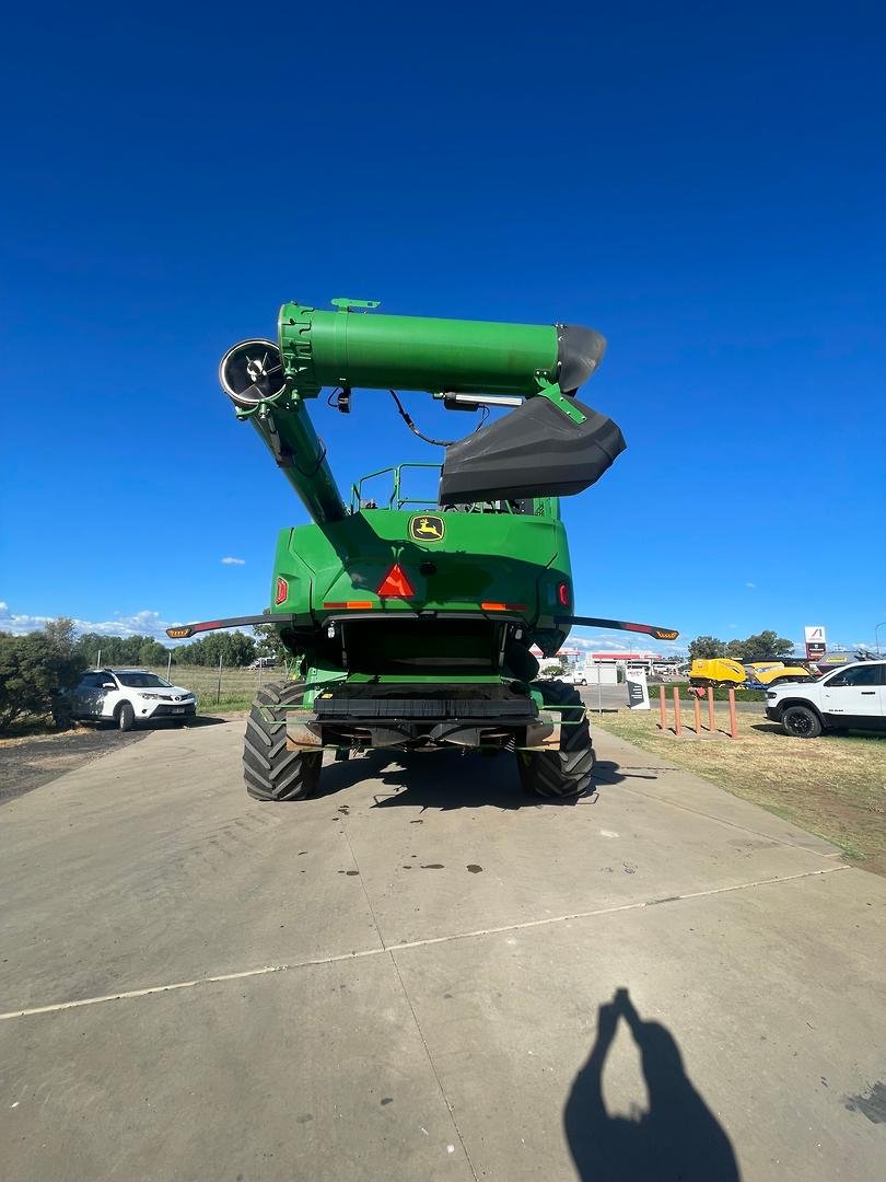 2022 John Deere X9 1000 image 3
