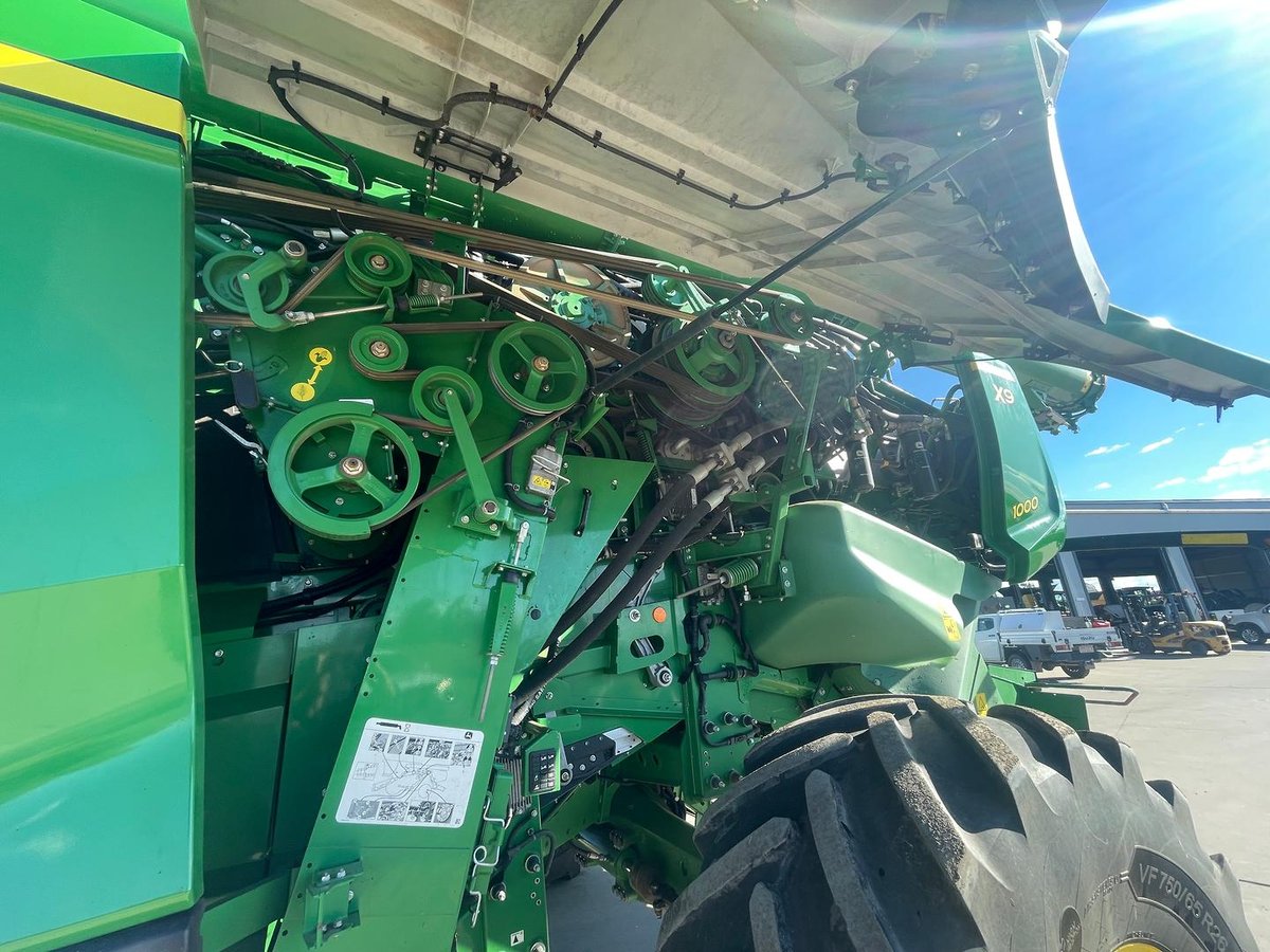 2022 John Deere X9 1000 image 10