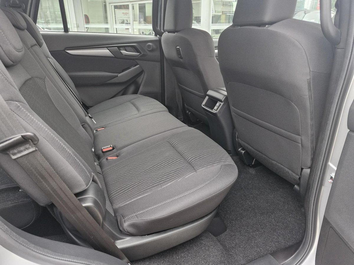 2026 Isuzu MU-X LS-M MY25.5 4X4 Dual Range image 14