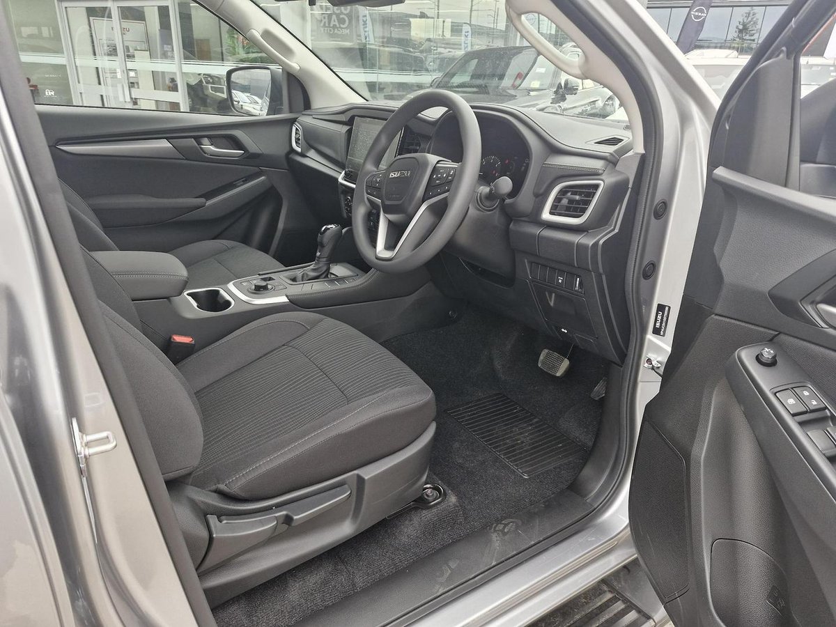 2026 Isuzu MU-X LS-M MY25.5 4X4 Dual Range image 9