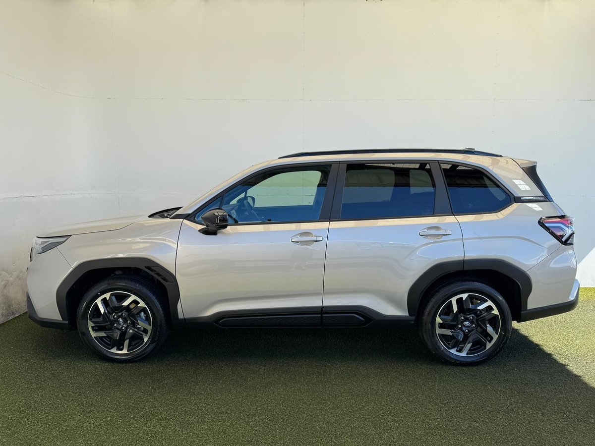 2026 Subaru Forester Touring S6 MY26 AWD image 20