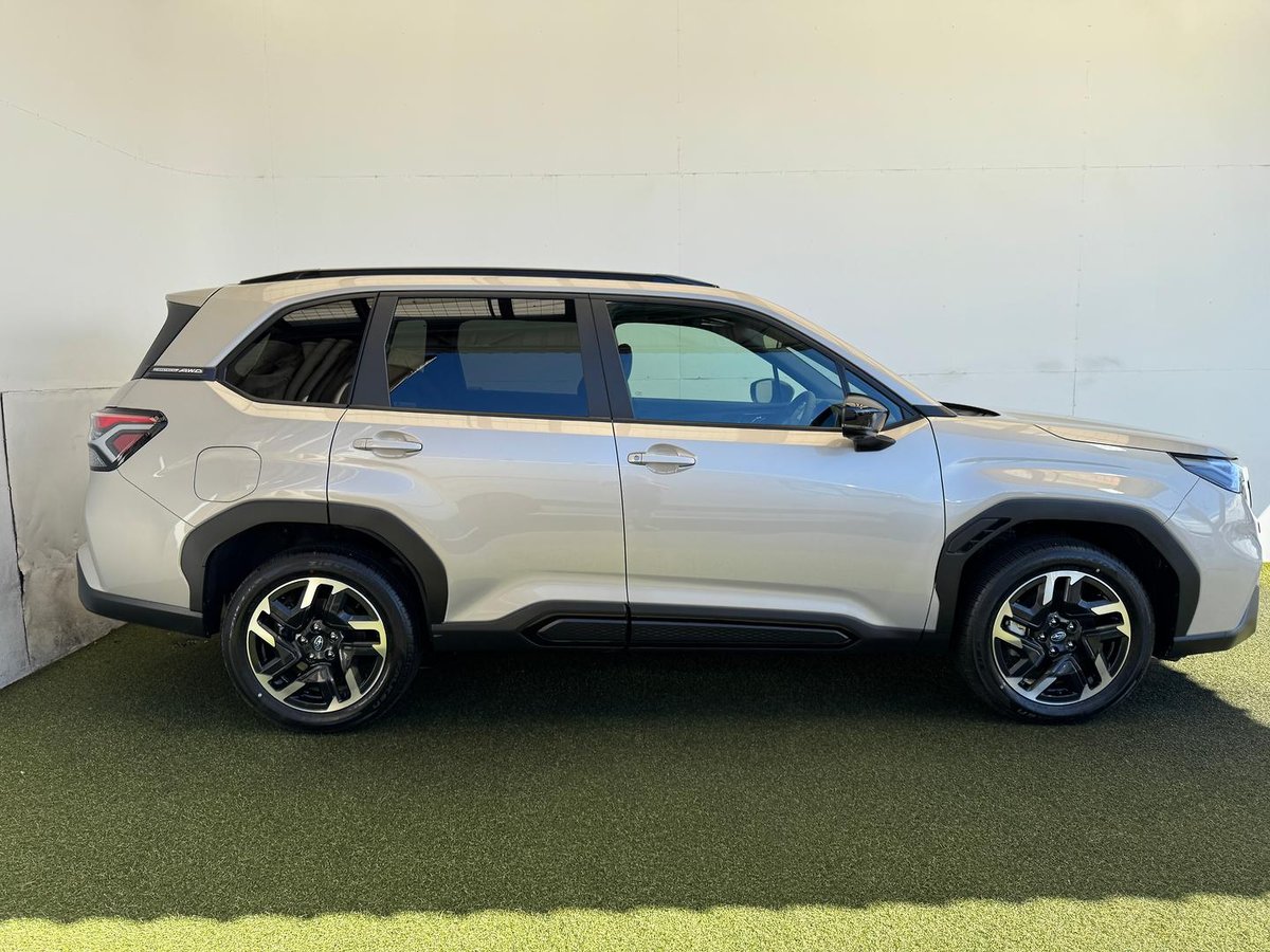 2026 Subaru Forester Touring S6 MY26 AWD image 19
