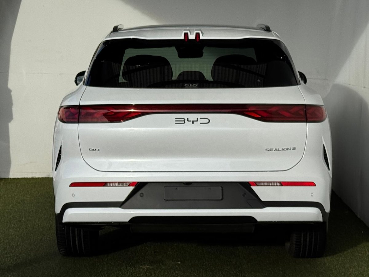 2025 BYD SEALION 8 Dynamic FWD MY26 image 21