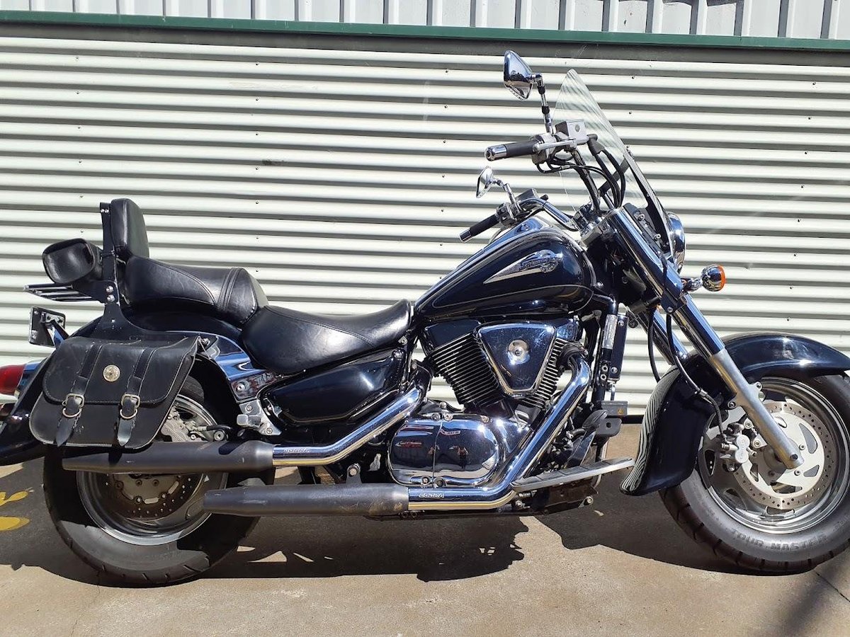2002 Suzuki Intruder 1500LC (VL1500) Intruder Black
