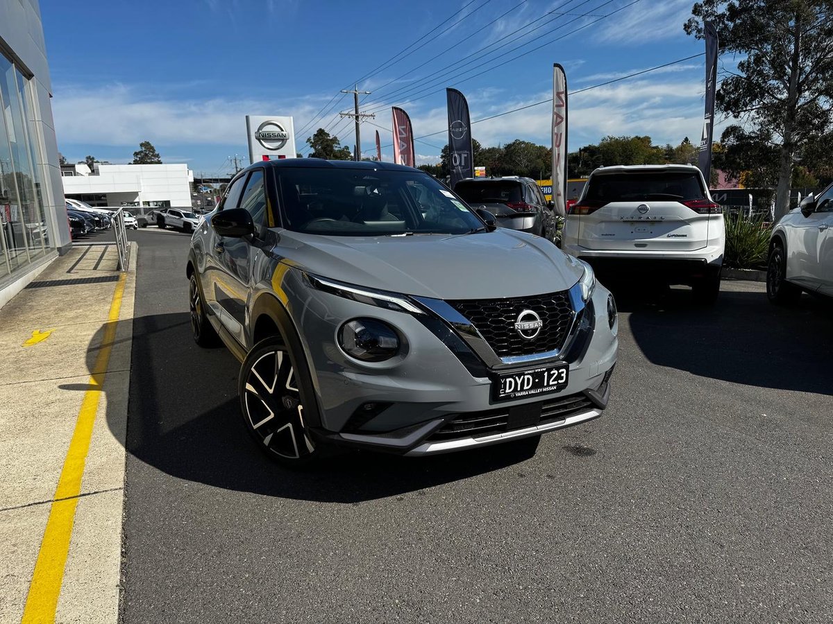 2025 Nissan JUKE Ti F16 MY25 Ceramic Grey 2-tone with Black roof
