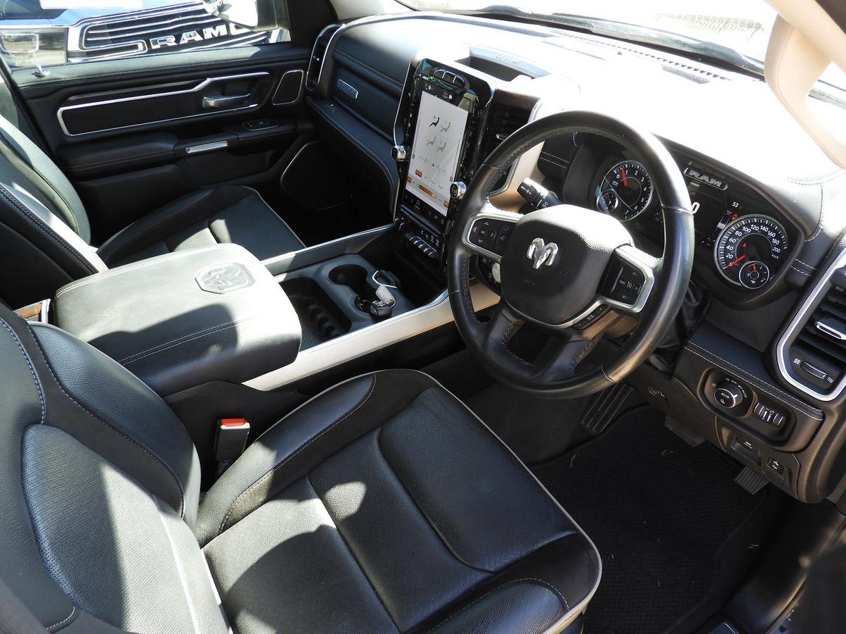 2022 Ram 1500 Laramie Rambox Dt My22 4x4 Dual Range image 9