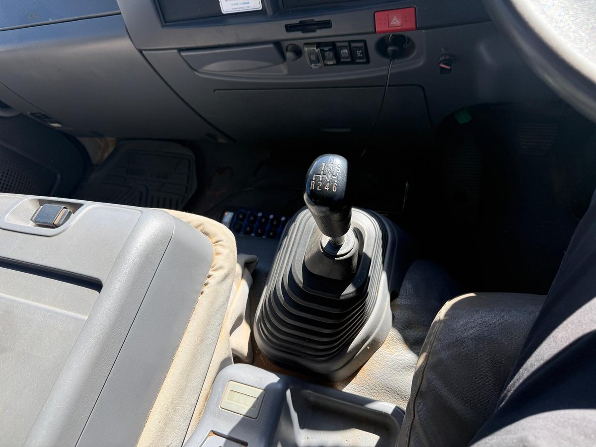 2017 Isuzu F Series FRR110-260 image 15