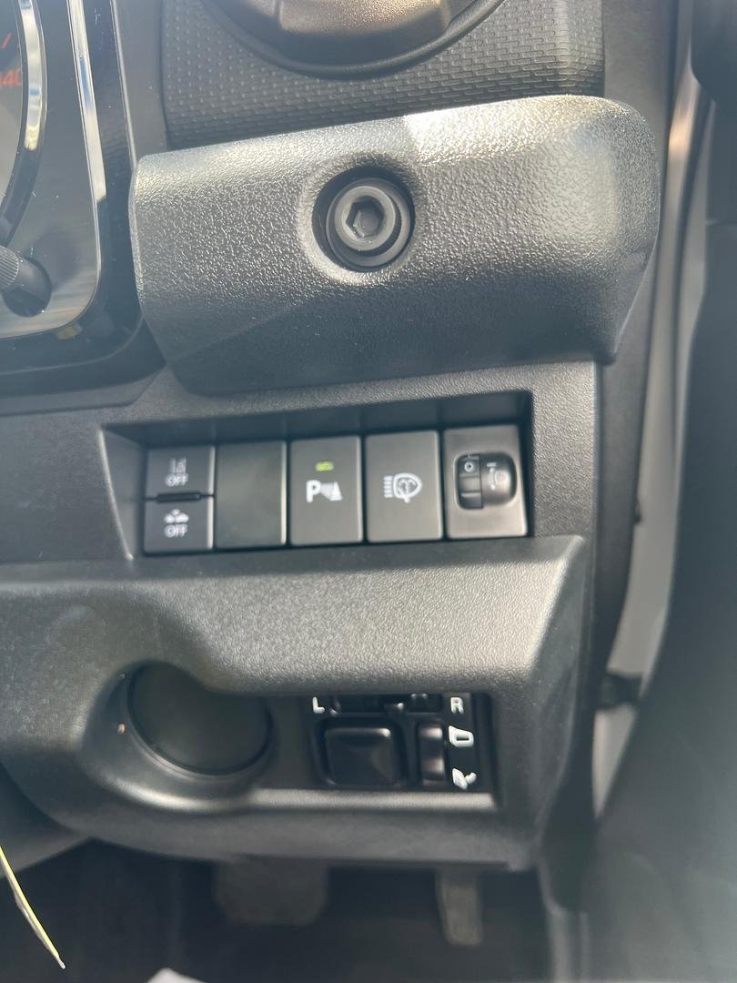 2025 Suzuki Jimny GLX GJ 4X4 Dual Range image 16