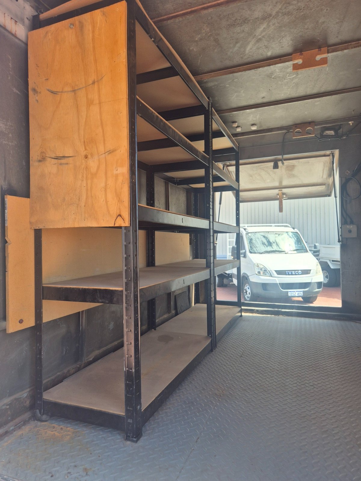 2022 Isuzu Trucks Nps 75/45-155 4x4 Crew Tray image 12