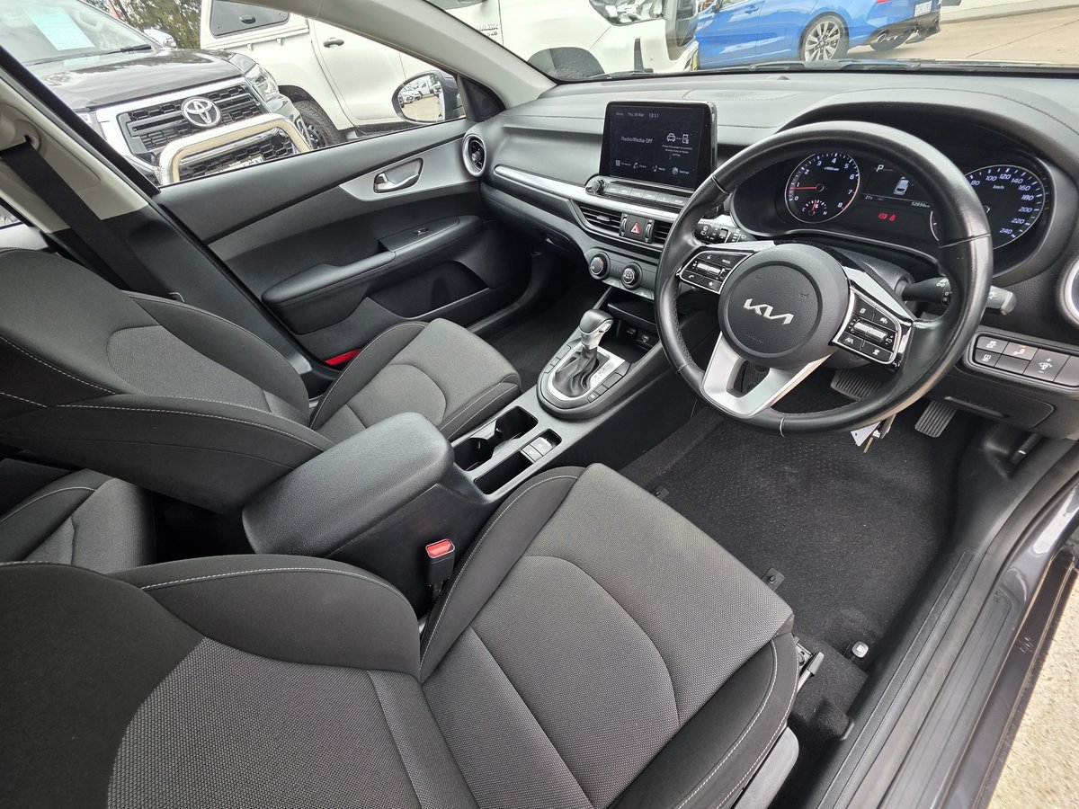 2021 Kia Cerato S BD MY22 image 40