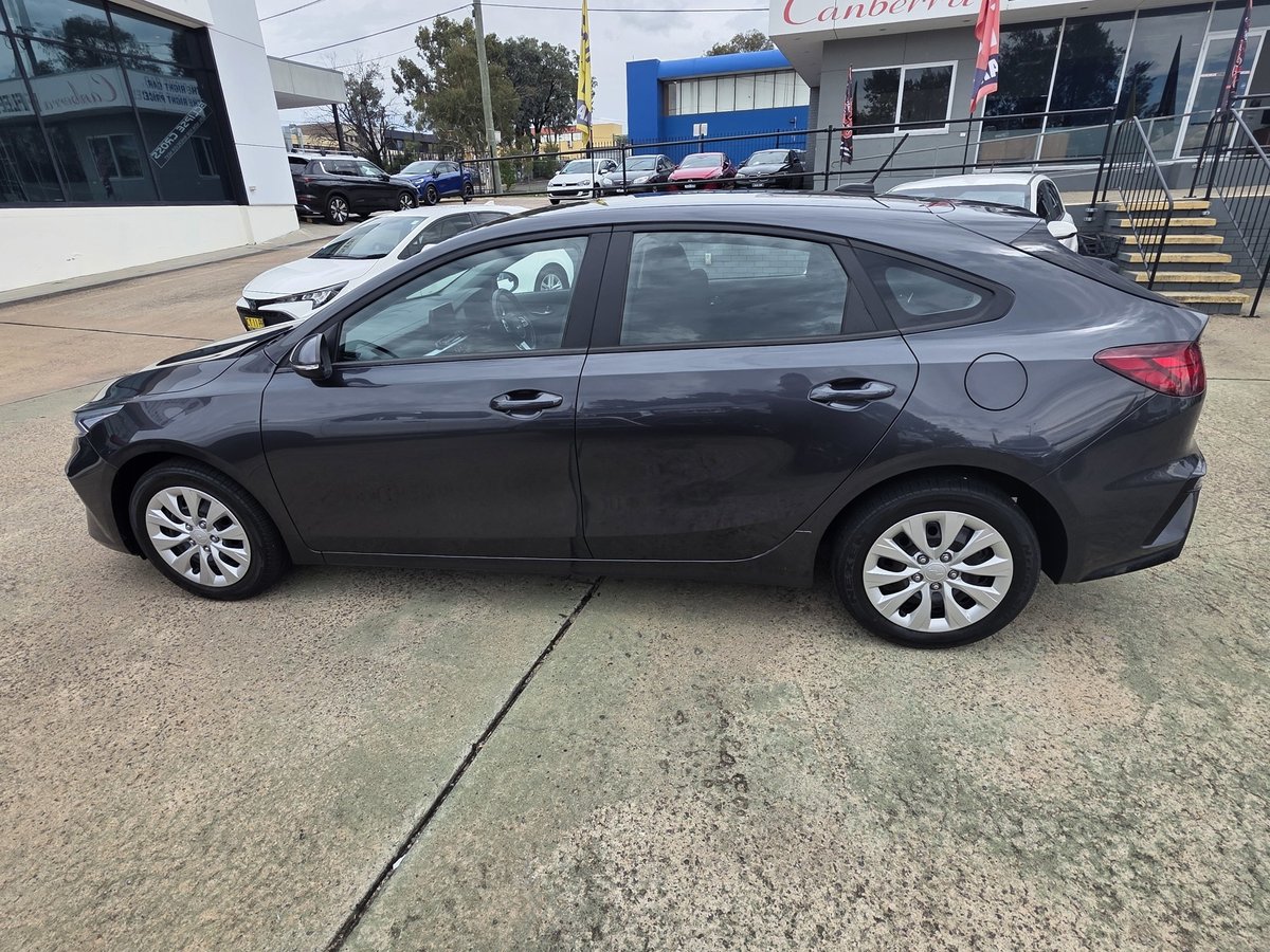 2021 Kia Cerato S BD MY22 image 9