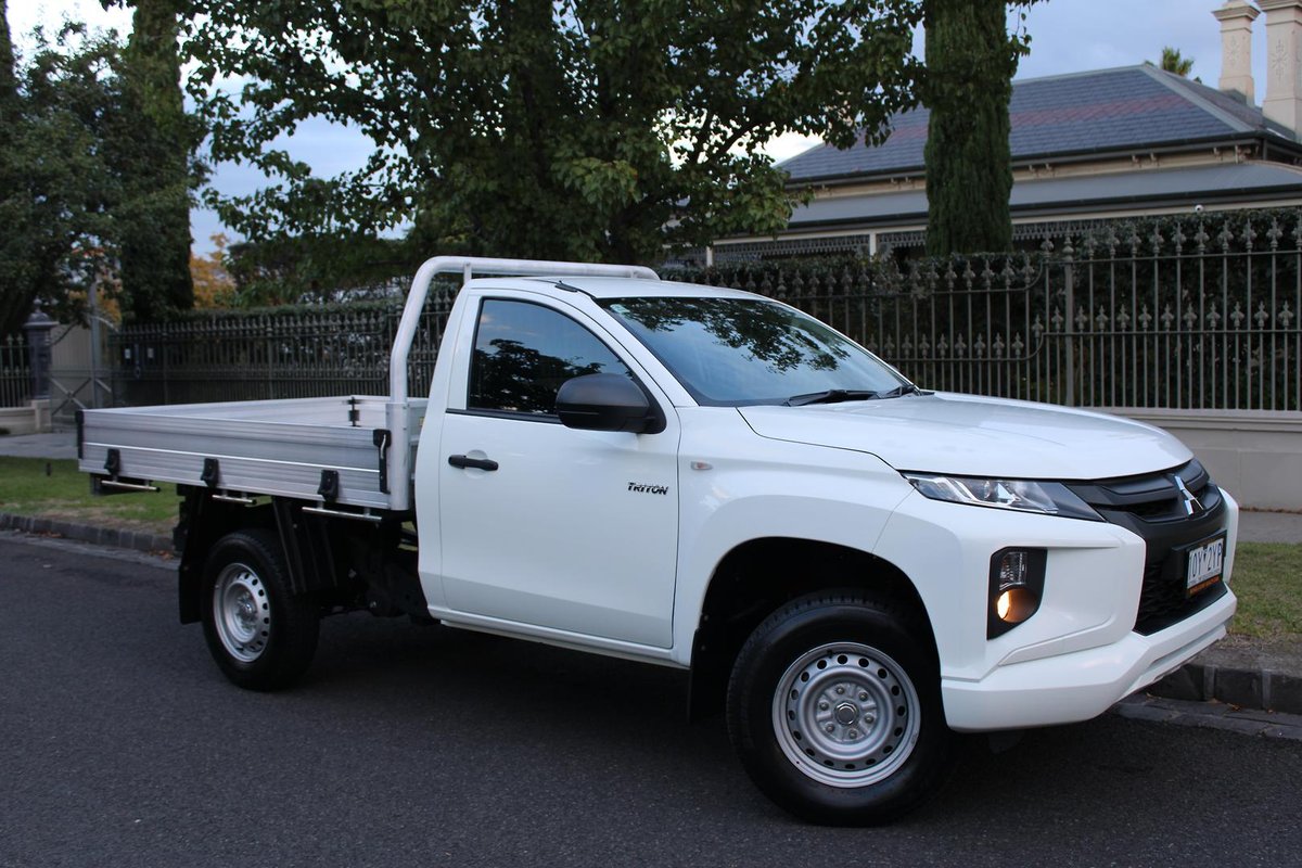 2018 Mitsubishi Triton GLX MR MY19 4x2 White