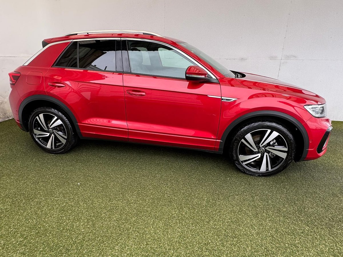 2022 Volkswagen T-Roc 140TSI R-Line D11 MY23 Four Wheel Drive image 17