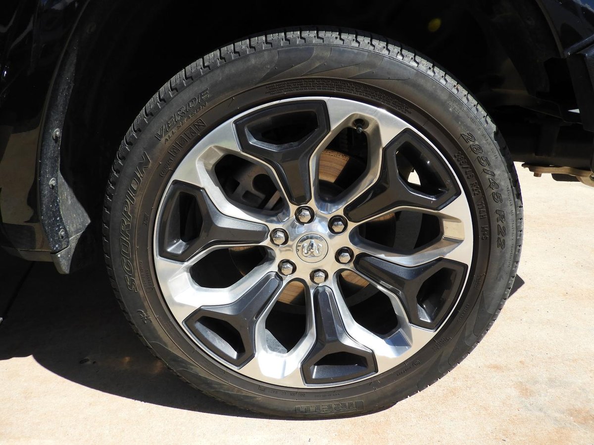 2021 RAM 1500 Limited RamBox DT MY21 4X4 Dual Range image 21