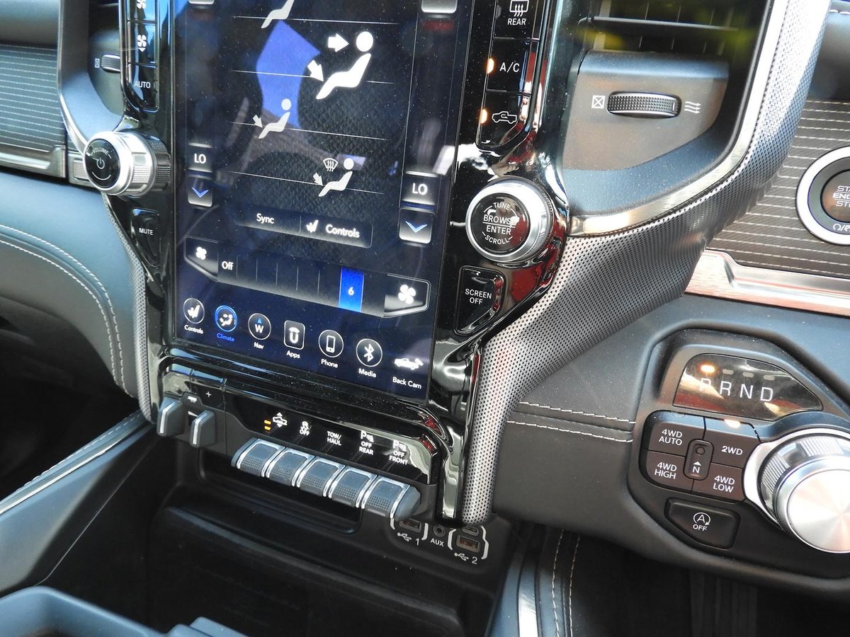 2021 RAM 1500 Limited RamBox DT MY21 4X4 Dual Range image 16