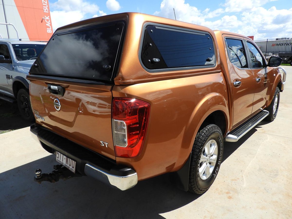 2016 Nissan Navara ST D23 4X4 Dual Range image 6
