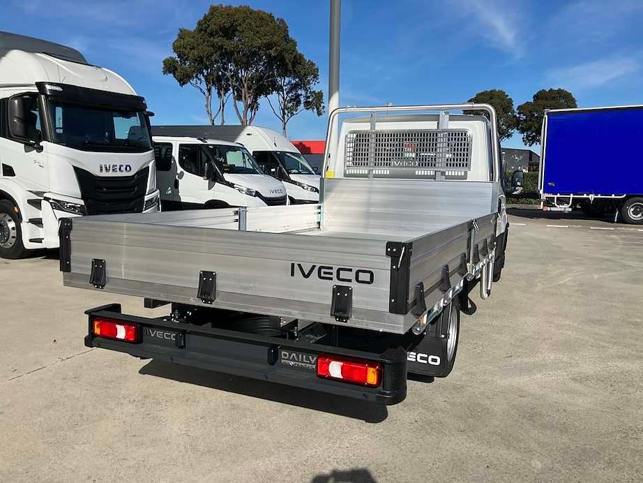 2026 Iveco Daily 45C18 Tradie Made image 10