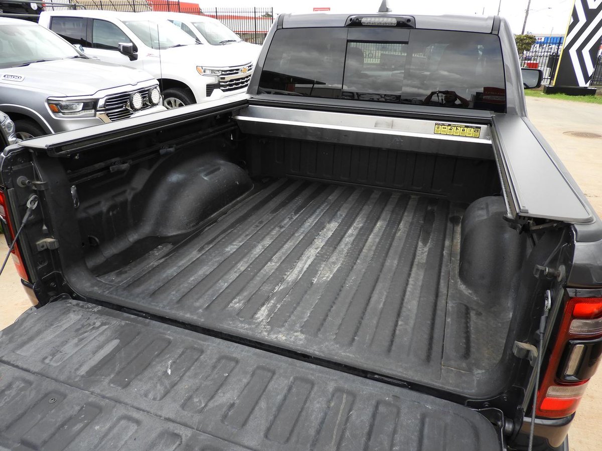 2022 RAM 1500 Limited DT image 7