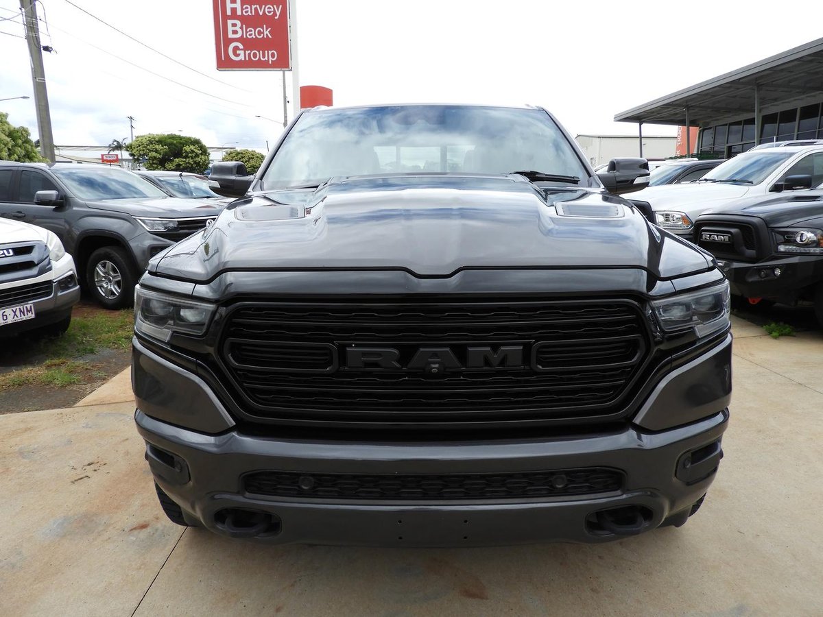 2022 RAM 1500 Limited DT image 2