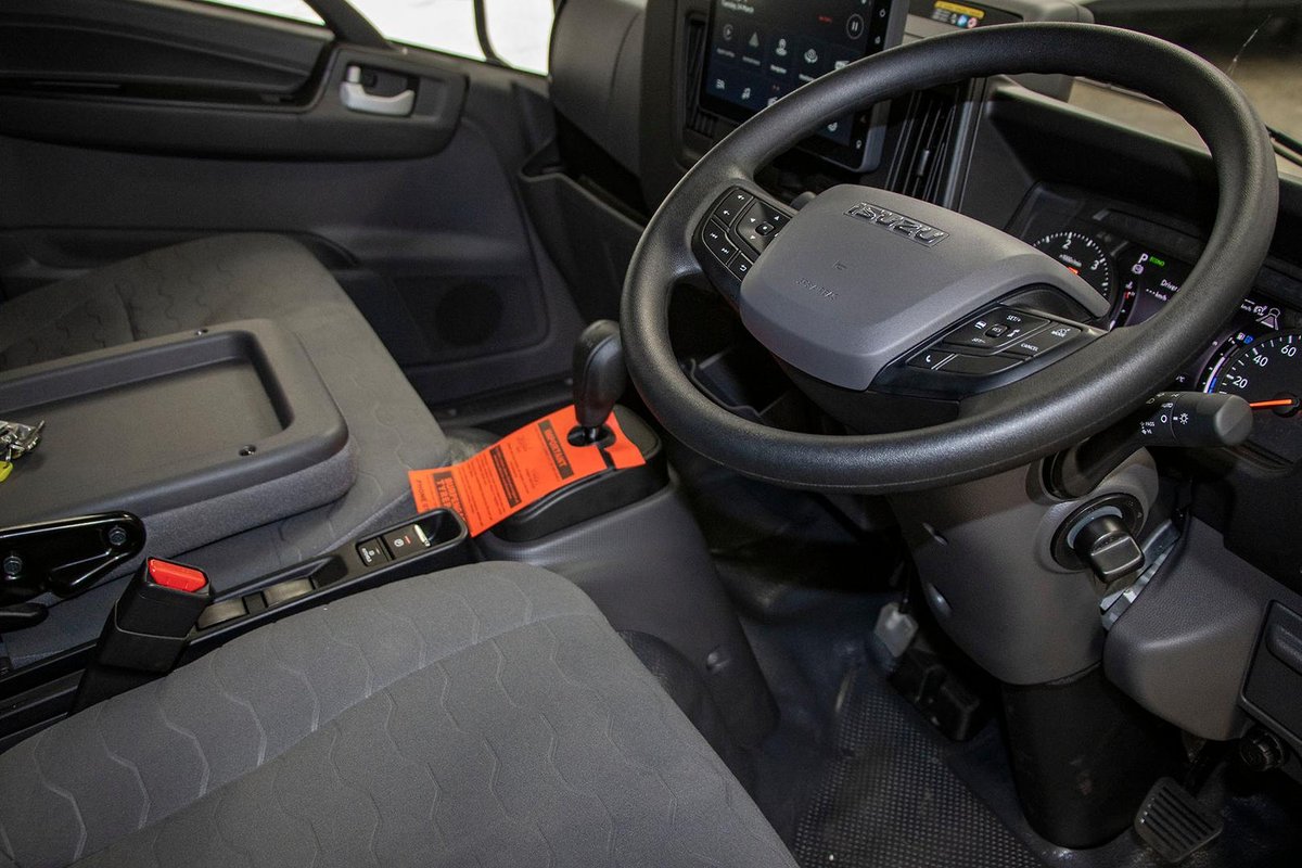 2026 Isuzu N Series NLR 45-150 DT D34 Traypack image 8