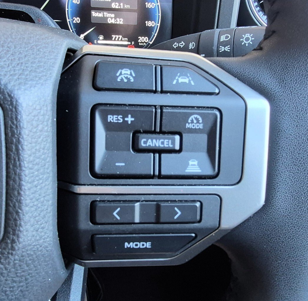 2023 Toyota Tundra image 11