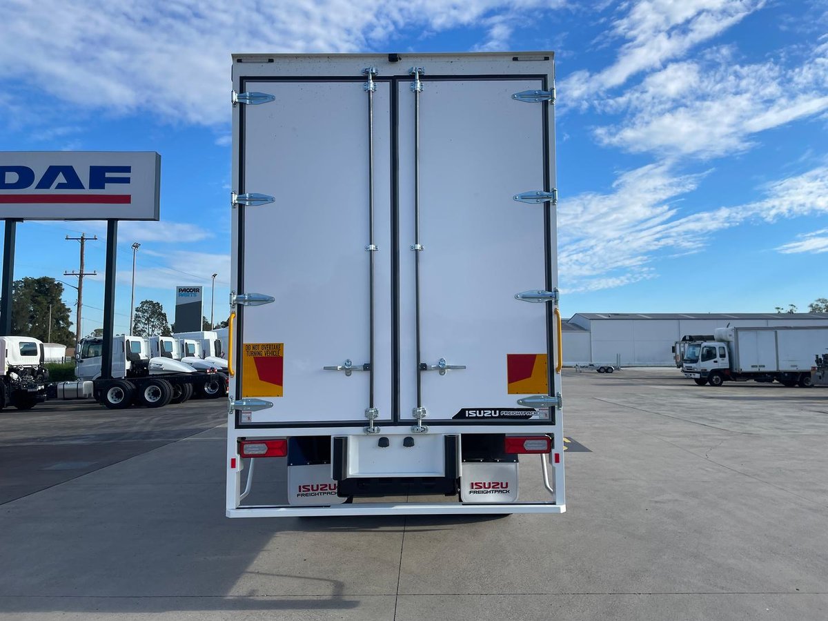 2026 Isuzu F Series image 6